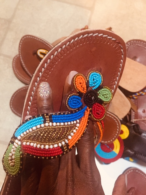 Aggregate 197+ images of beaded slippers best